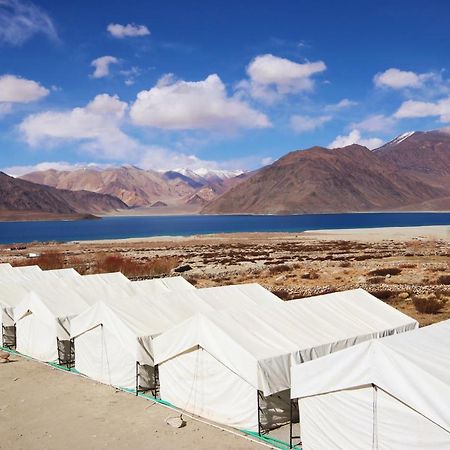 Camp Redstart Hotel Leh Bagian luar foto