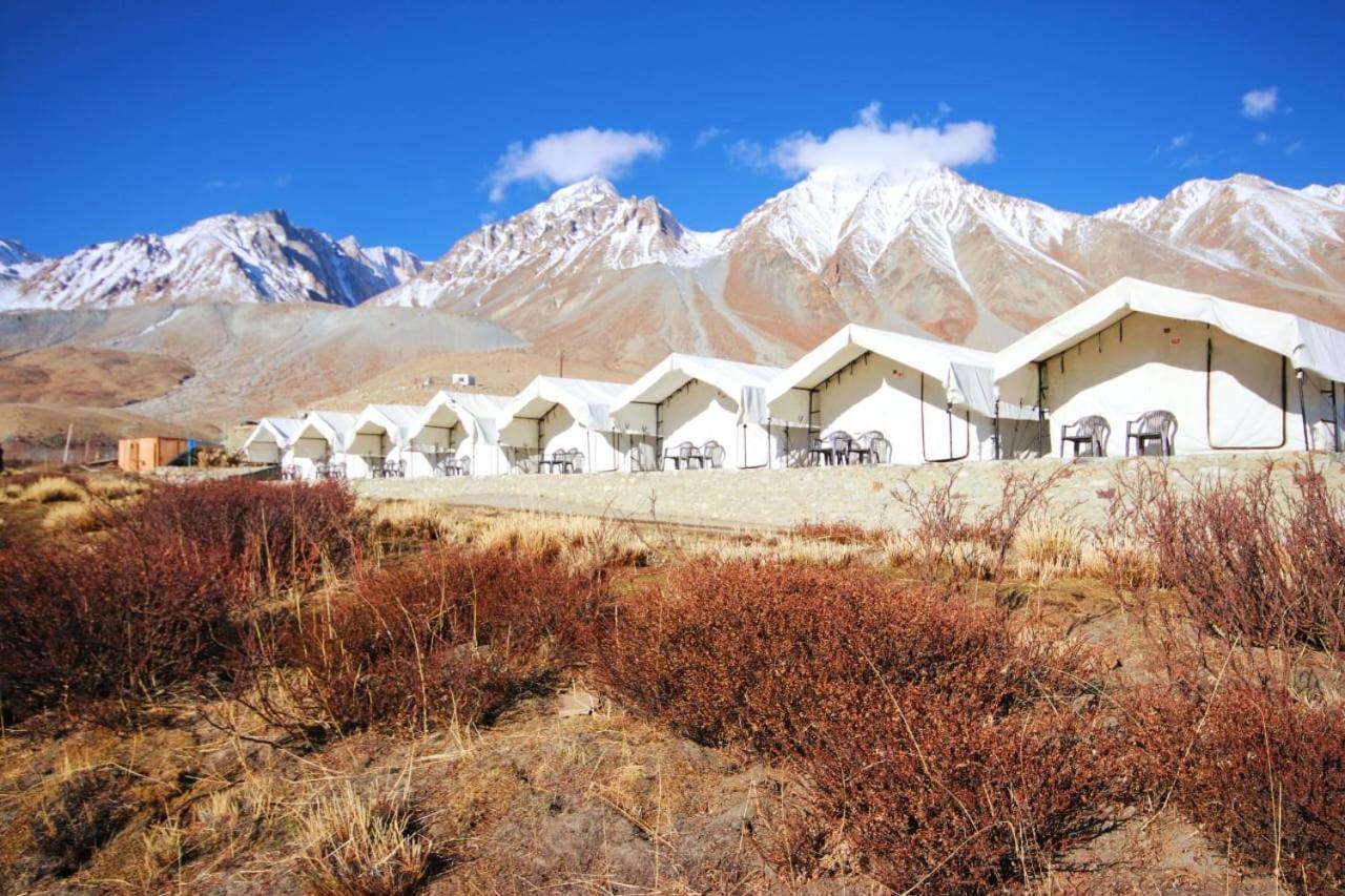 Camp Redstart Hotel Leh Bagian luar foto